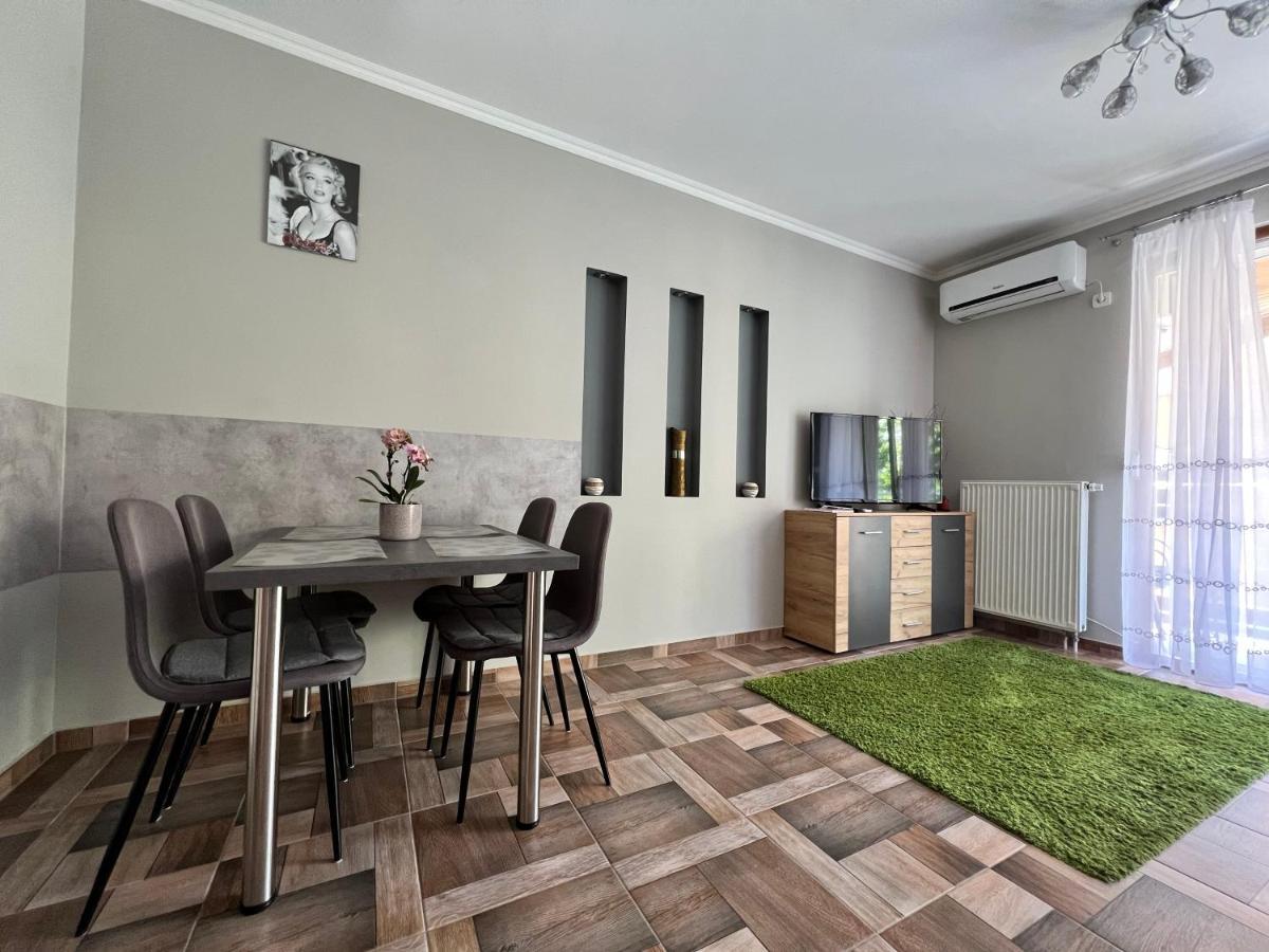 Dorina Wellness Apartment Siofok Exterior photo